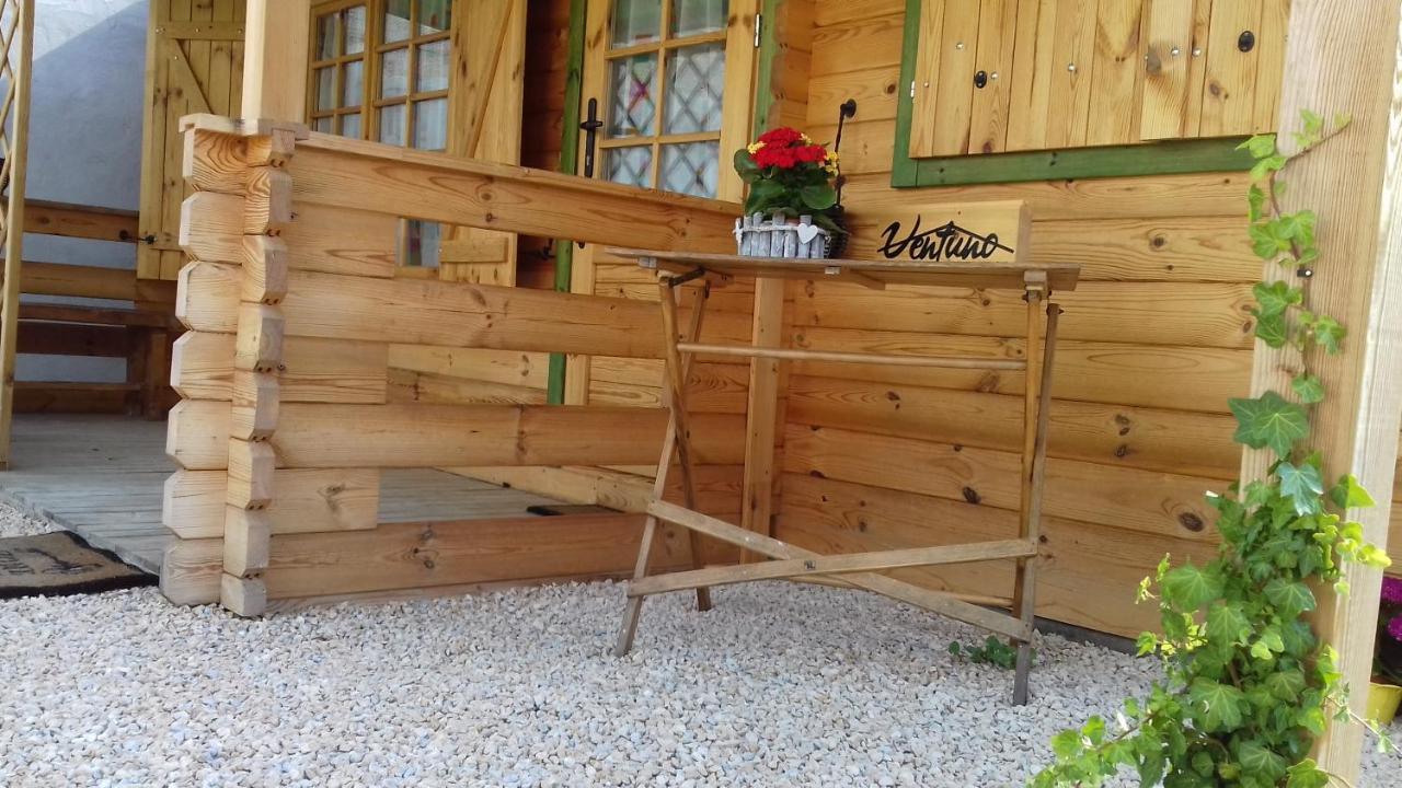 B&B Ventuno Barumini Exterior photo